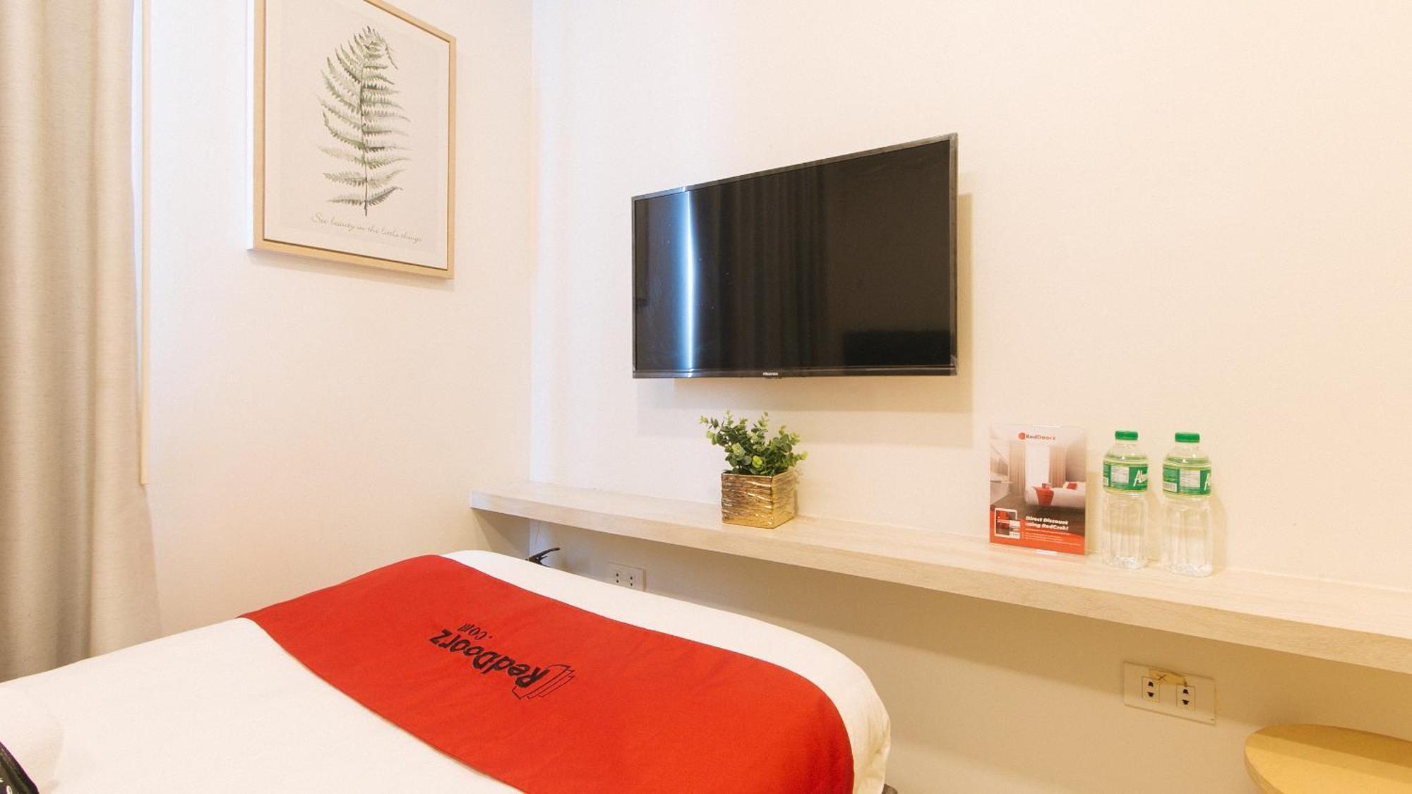 Reddoorz Plus At La Belle Residences San Pedro Makati Eksteriør billede