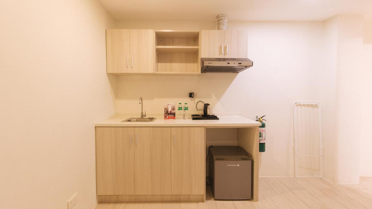 Reddoorz Plus At La Belle Residences San Pedro Makati Eksteriør billede