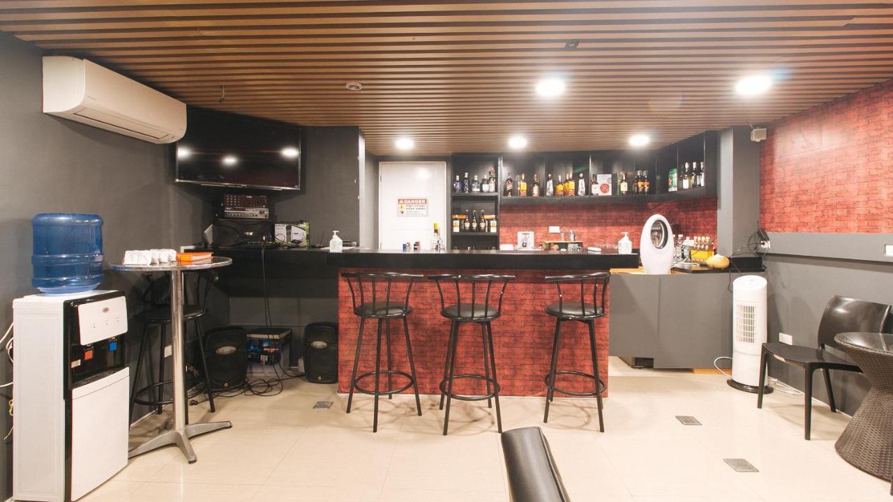 Reddoorz Plus At La Belle Residences San Pedro Makati Eksteriør billede