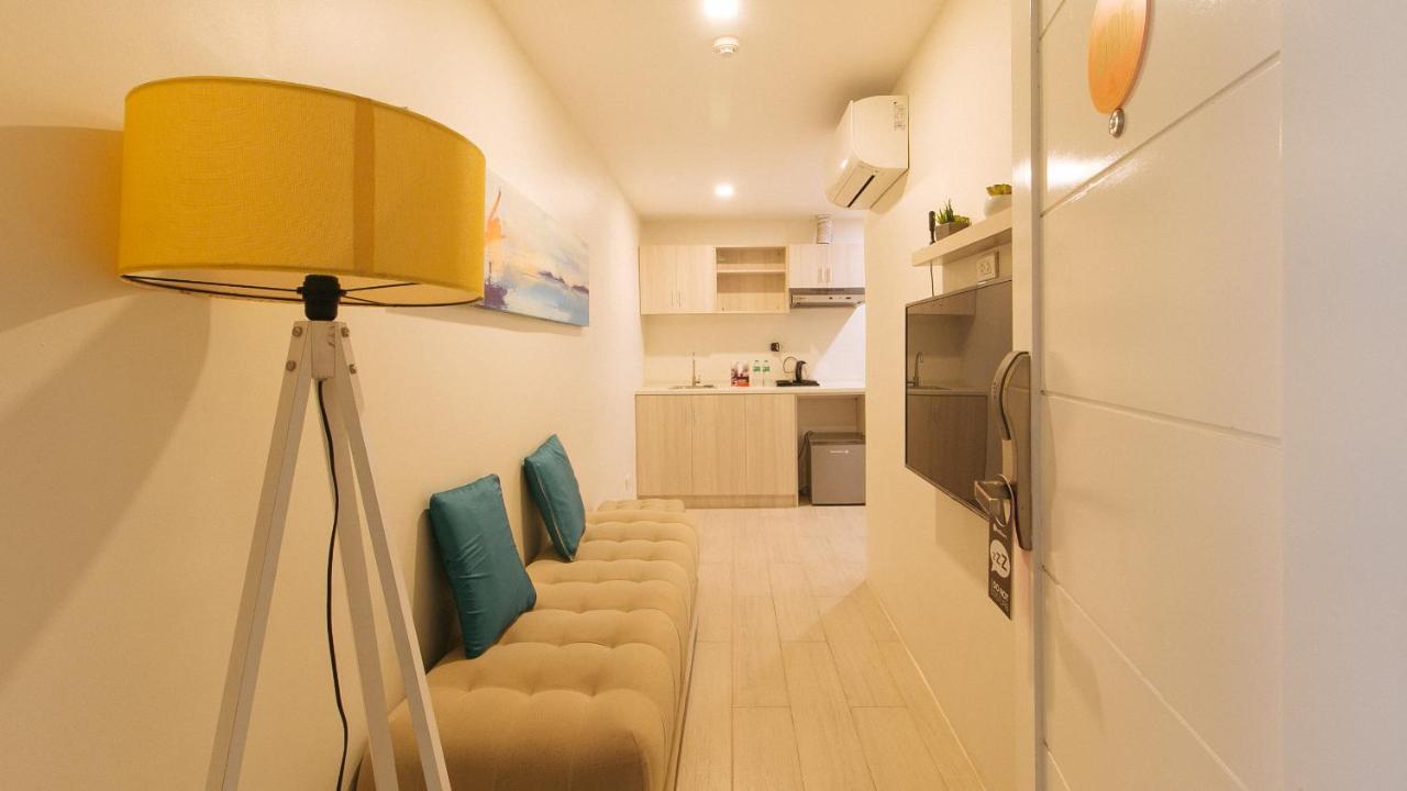 Reddoorz Plus At La Belle Residences San Pedro Makati Eksteriør billede